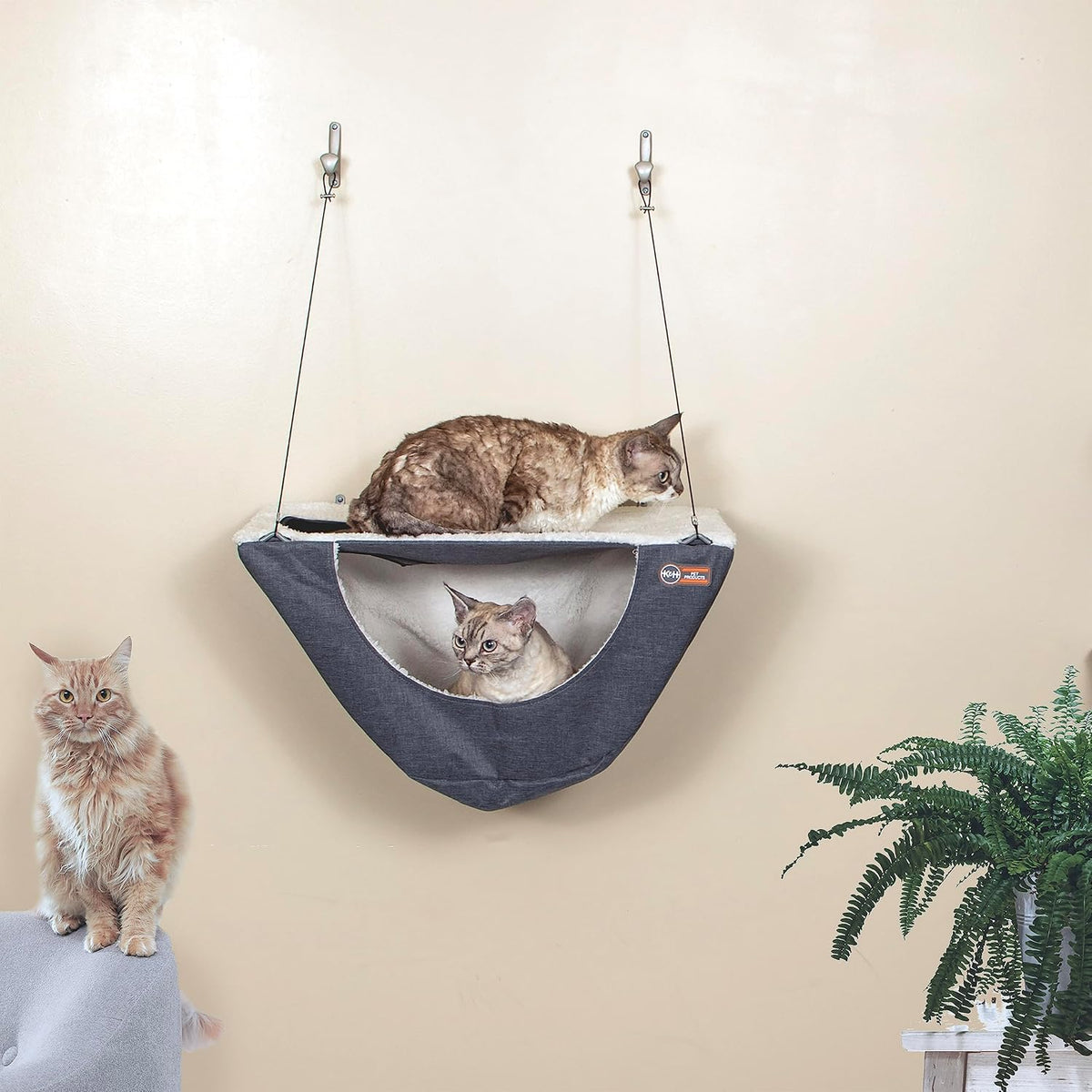 Hamaca de pared Individual K&H color gris para gato